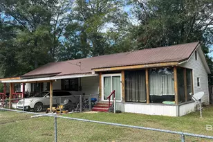 1700 Hand Ave, Bay Minette, AL 36507 - Photo 1