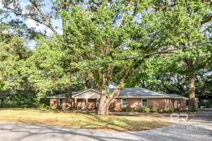 913 Cottage Hill Ave, Mobile, AL 36693 - Photo 1