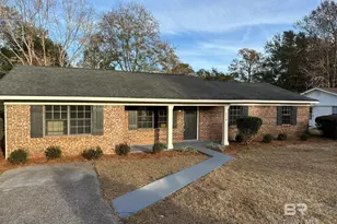 1710 Auburn Ave, Bay Minette, AL 36507 - Photo 1