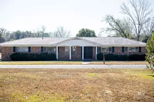 626 E Myrtle Ave, Foley, AL 36535 - Photo 1