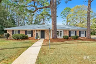 550 Stuart St, Daphne, AL 36526 - Photo 1