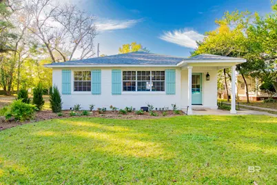 718 S Mobile Street, Fairhope, AL 36532 - Photo 1