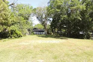 605 Bellangee Ave, Fairhope, AL 36532 - Photo 1