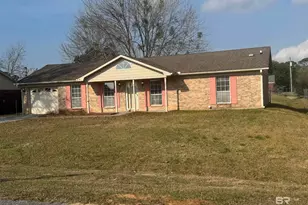 20 Magnolia Cir, Foley, AL 36535 - Photo 1