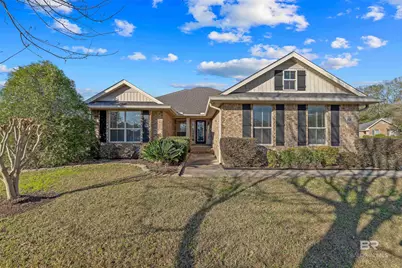200 Farringdon Boulevard, Fairhope, AL 36532 - Photo 1
