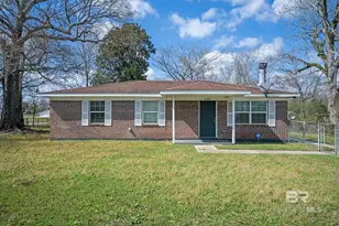 201 E Magnolia St, Bay Minette, AL 36507 - Photo 1