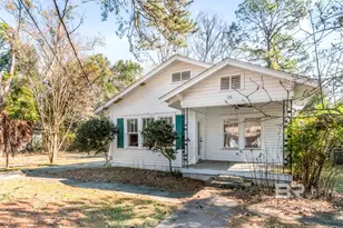 731 Jemison St, Mobile, AL 36606 - Photo 1