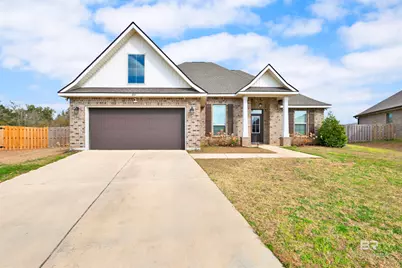 804 Connolly Avenue, Foley, AL 36535 - Photo 1