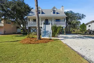 128 W 6th Ave, Gulf Shores, AL 36542 - Photo 1