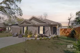 556 Shady Oak Dr, Mobile, AL 36608 - Photo 1