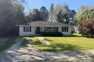 102 E 5th St, Bay Minette, AL 36507 - Photo 1