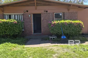 2207 Roberta Dr, Mobile, AL 36617 - Photo 1