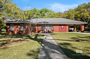 204 W 8th St, Bay Minette, AL 36507 - Photo 1