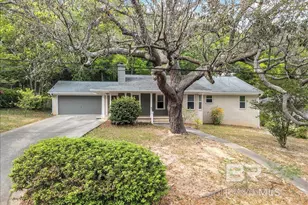 9 Pope Ct, Fairhope, AL 36532 - Photo 1