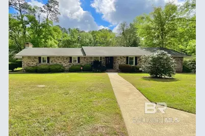1118 W Carre Drive, Mobile, AL 36618 - Photo 1