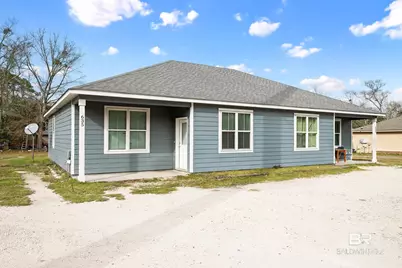 635 E Azalea Avenue, Foley, AL 36535 - Photo 1