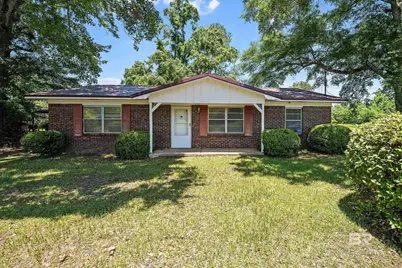 206 W Magnolia Street, Bay Minette, AL 36507 - Photo 1
