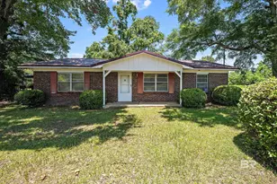 206 W Magnolia St, Bay Minette, AL 36507 - Photo 1