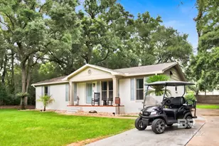571 Morphy Ave, Fairhope, AL 36532 - Photo 1
