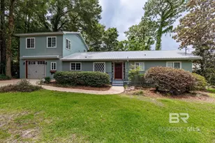 208 Pinecrest Ln, Fairhope, AL 36532 - Photo 1