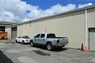 2726 Waiwai Loop, Honolulu, HI 96819 - Photo 10