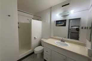 1720 Ala Moana Blvd, Honolulu, HI 96815 - Photo 8