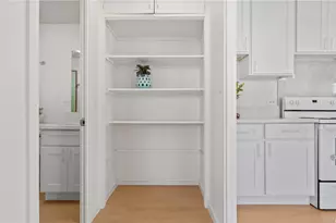 1909 Kahakai Dr, Honolulu, HI 96814 - Photo 12