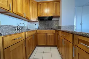 1925 Kalakaua Ave, Honolulu, HI 96815 - Photo 12