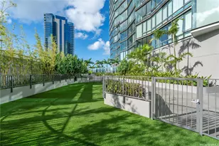 1001 Queen St, Honolulu, HI 96814 - Photo 22