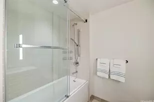 1001 Queen St, Honolulu, HI 96814 - Photo 16