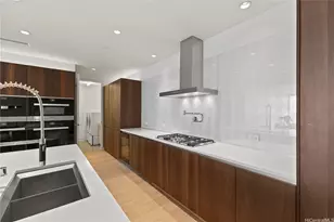 1118 Ala Moana Blvd, Honolulu, HI 96814 - Photo 10