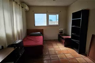 28 Poipu Dr, Honolulu, HI 96825 - Photo 4