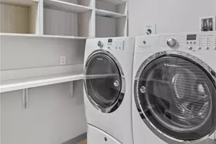 1108 Auahi St, Honolulu, HI 96814 - Photo 20