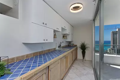 2421 Tusitala Street #2902, Honolulu, HI 96815 - Photo 18