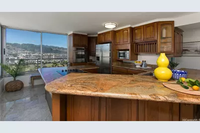 2421 Tusitala Street #2902, Honolulu, HI 96815 - Photo 4