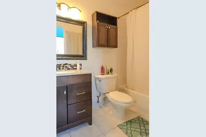 739 Hausten Street #304, Honolulu, HI 96826 - Photo 6