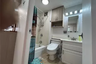 2211 Ala Wai Blvd, Honolulu, HI 96815 - Photo 16