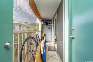 1025 Maunaihi Pl, Honolulu, HI 96822 - Photo 2