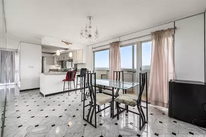 2421 Ala Wai Boulevard #PH1, Honolulu, HI 96815 - Photo 16