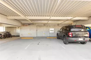 250 Kawaihae St, Honolulu, HI 96825 - Photo 24