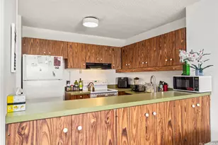 1717 Mott Smith Dr, Honolulu, HI 96822 - Photo 6