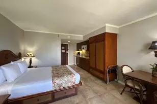 2045 Kalakaua Ave, Honolulu, HI 96815 - Photo 6