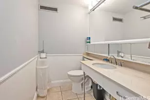 2465 Ala Wai Blvd, Honolulu, HI 96815 - Photo 10