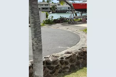 6307 Kaiwiki Place, Honolulu, HI 96825 - Photo 2
