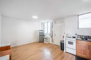 954 Akepo Ln, Honolulu, HI 96817 - Photo 16