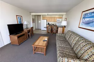 229 Paoakalani Ave, Honolulu, HI 96815 - Photo 2