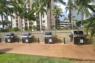 1090 Ala Napunani St, Honolulu, HI 96818 - Photo 24