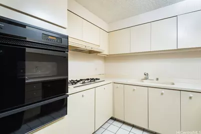 1600 Ala Moana Boulevard #1406, Honolulu, HI 96815 - Photo 6