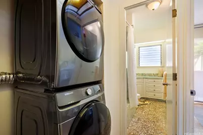 2118 Kuhio Avenue #302, Honolulu, HI 96815 - Photo 14