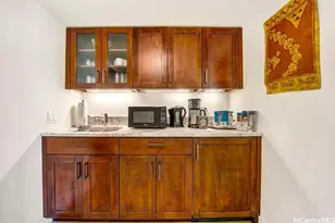 223 Saratoga Rd, Honolulu, HI 96826 - Photo 6